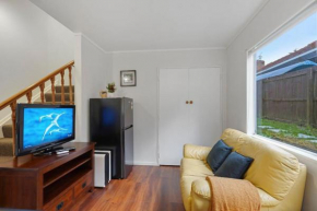 Comfort Cove 1BR with Parking, WI-FI and Netflix